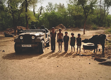 jeep-safari-small.png